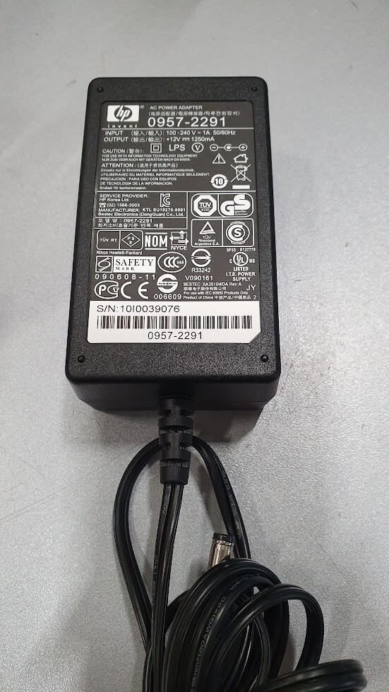 HP 0957-2291 AC Power Adapter 12V 1.25A Used Working Without Power Cord