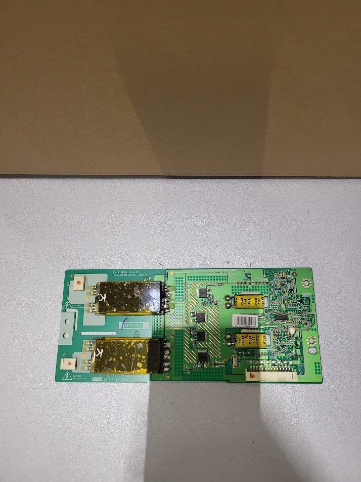 LG LC320WXN 6632L-0637A Circuit Board – Fully Functional No Accessories Working