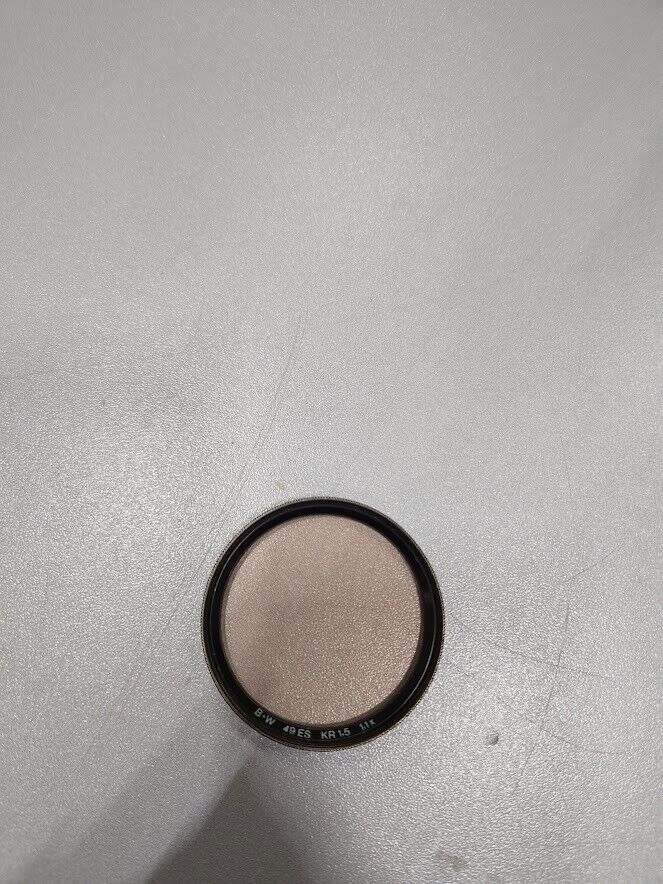 B+W, 49 ES KR 1,5 1,1x Lens Filter Used