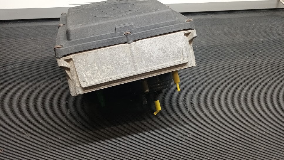 AdBlue Pump Volvo 21002996 – Untested, For Parts or Repair, No Accessories