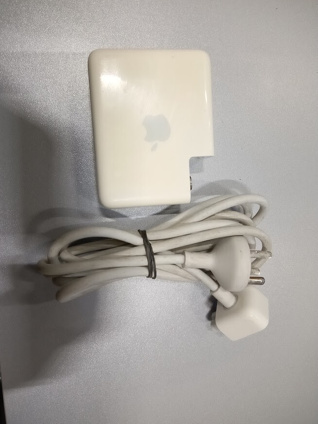 Apple A1264 Airport Express Wifi Mac+PC Base Not Tested For Parts