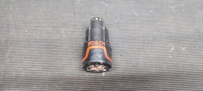BOSCH 10.8V 1.0Ah Batería recargable 3IMR18/65 Usado funcionando