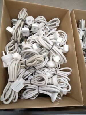 LOT OF 40 Apple A1264 Airport Express Wifi Mac+PC Base Not Tested For Parts