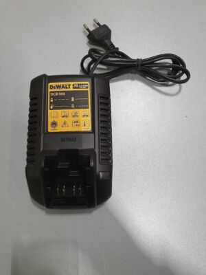 Genuine DeWalt DCB100 Battery Charger 10.8V XR Li-ion Used Tested Working