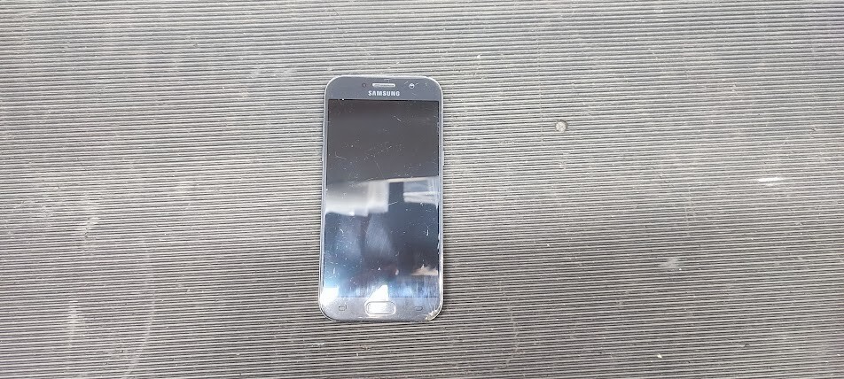 Samsung Galaxy A5 SM-A520F - Occasion, écran cassé fonctionne