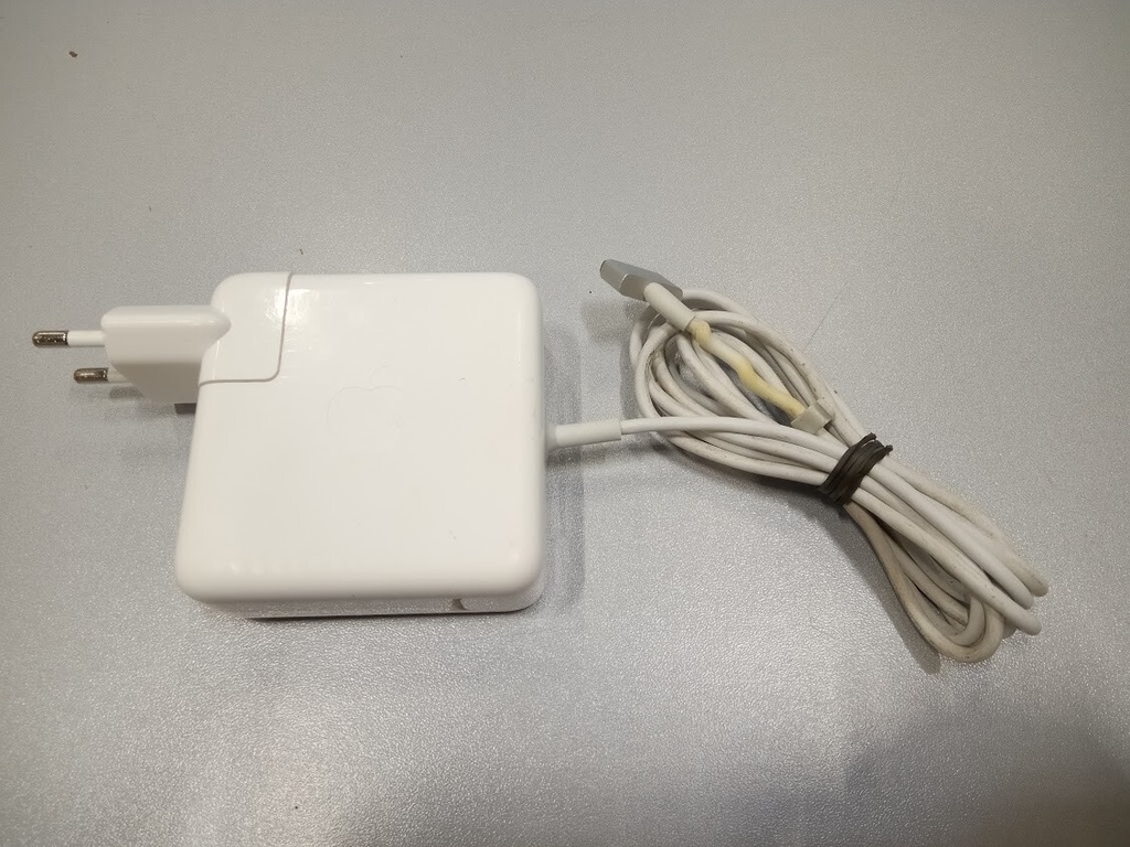 Apple 60W MagSafe 2 Power Adapter For Apple Macbook A1435 Not Tested For Parts