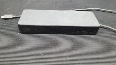 HP HSA-B005D5 USB-C Estación de Acoplamiento Universal Usado Funcionando