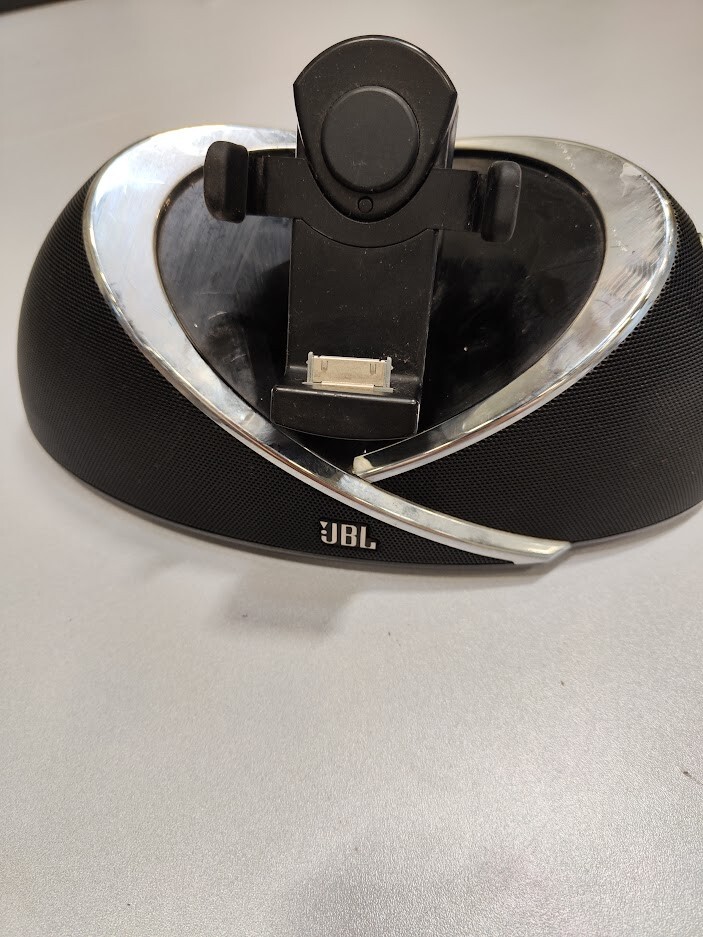 JBL On Beat Air Portable Speaker Dock Black Not Working For Parts