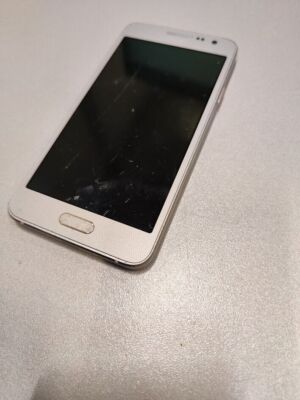 Samsung Galaxy A3 SM-A300FU 16GB Storage 1.5 RAM Smartphone Silver Used Working