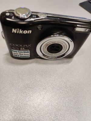 Nikon COOLPIX L23 10,1-MP-Digitalkamera schwarz funktioniert nicht als...