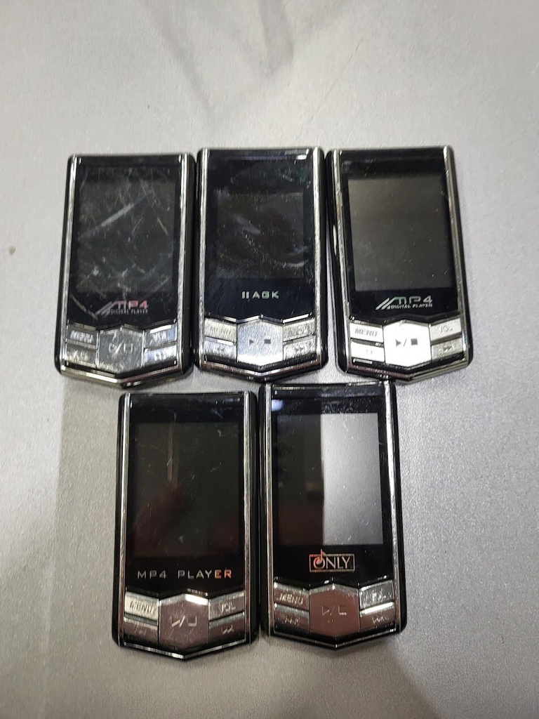 Konvolut 5 alte verschiedene Modelle MP3 Player gebraucht funktionsfähig