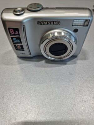 Samsung S85 8.2MP Digitalkamera 5X Optischer Zoom Gebraucht Funktioniert Nicht