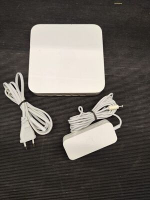 Apple A1354 Airport Extreme 802.11n Base Station 4th Generation Used Working