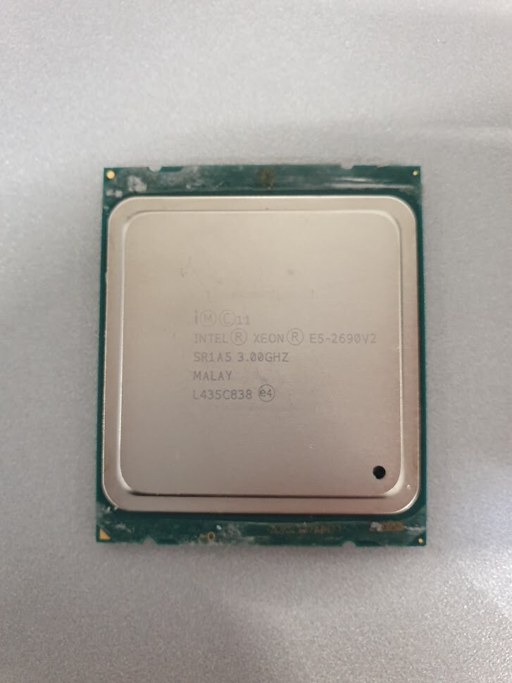 Intel Xeon E5-2690 V2 10 Core 3GHz 130W CPU LGA2011 getestet funktioniert