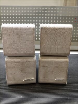 Bose Doppelcube Lautsprecher weiß funktioniert nicht für Ersatzteile