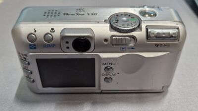 Canon PowerShot S30 3,2-MP-Digitalkamera 3-fach optischer Zoom funktioniert...