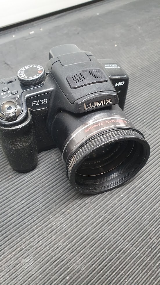 Panasonic Lumix DMC-FZ38 Digital Camera Not Working For Parts Without Charger