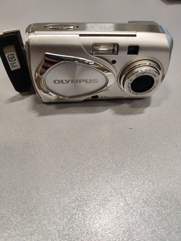 OLYMPUS MJU 300 3.2MP Digital Camera 3X Optical Zoom Not Working For Parts