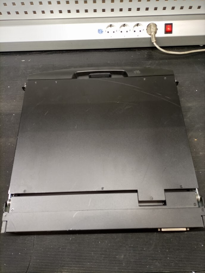 Modularizer 43 cm 19'' TFT Console - Without Original Packaging Works