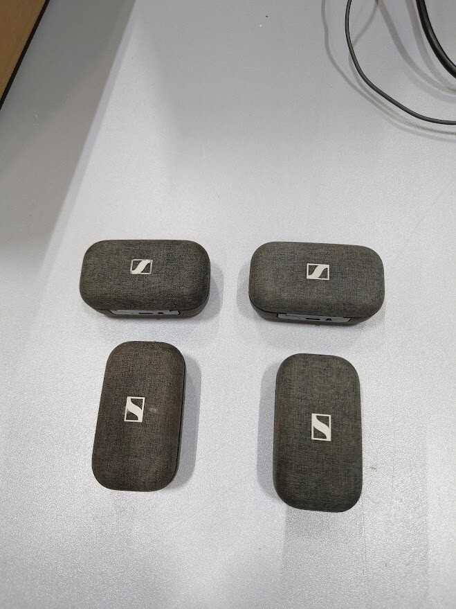 LOT OF 4 Sennheiser Momentum 3 M3IETW2 C True Wireless Earbuds Not Working Parts