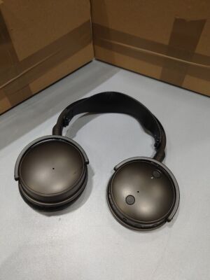 Audeze Maxwell Wireless Over-Ear Gaming Headset For PlayStation 5 NOT Working