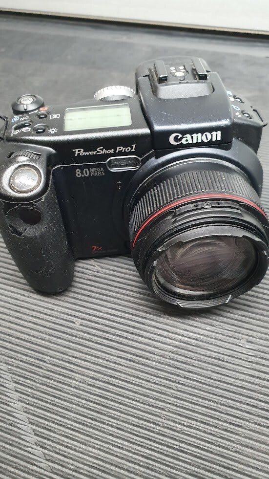 Canon PowerShot Pro1 8.0MP 7x Digital Camera Black Not Working For Parts
