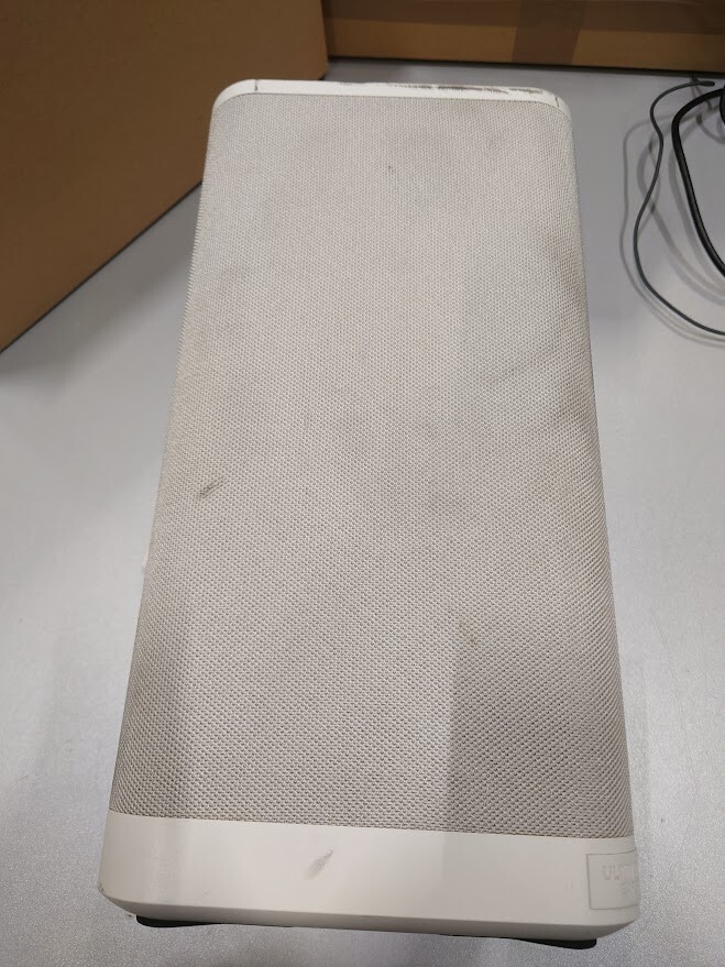 Ultimate Ears S00175 HyperBoom Speaker  Made In China White Not Working For Part