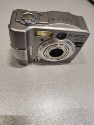 Panasonic LUMIX DMC-LC80 5MP Digital Camera 3X Optical Zoom Not Working