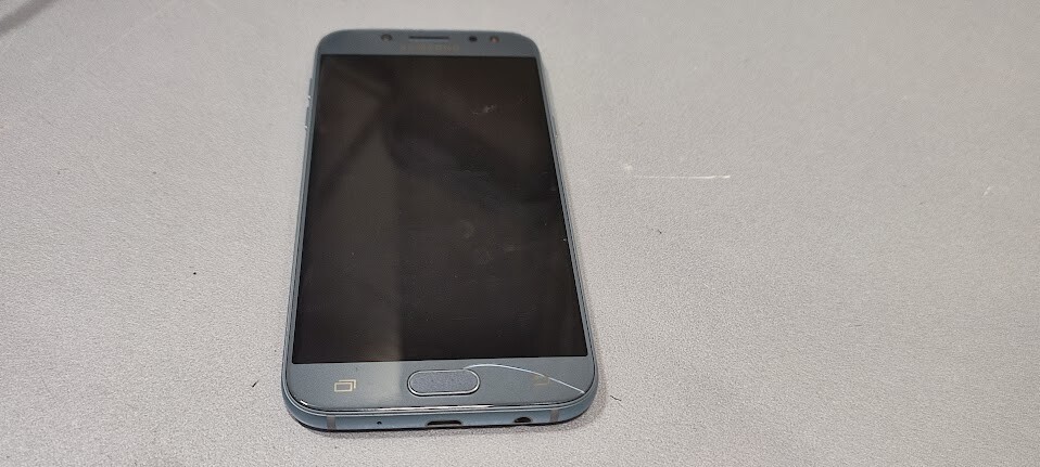 Samsung Galaxy J5 SM-J530F/DS Blue 16GB Locked Account For Parts Or Repair