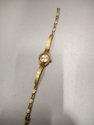 Ecco reloj de cuarzo de acero inoxidable no funciona para piezas