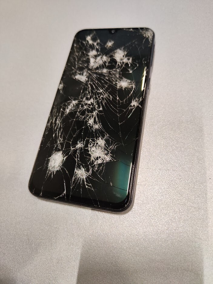 Samsung Galaxy A40 64GB Almacenamiento 4GB RAM Smartphone PANTALLA ROTA DEFEC...