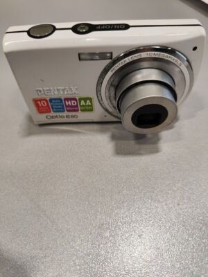 Cámara digital Pentax Optio E80 10MP 3X zoom óptico blanco no funciona para...
