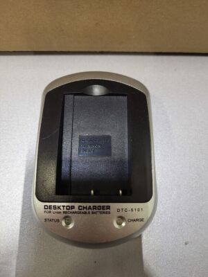 Cargador Dekstop DTC-5101 para baterías recargables de iones de litio que...