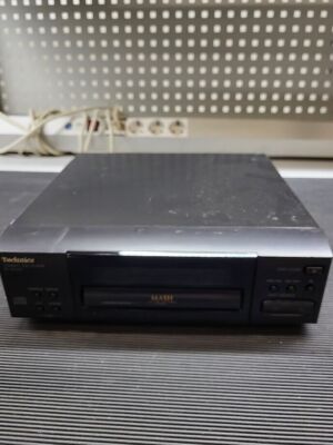 Technics SL-CH530 Compact Disc Player Without Original Packaging Working