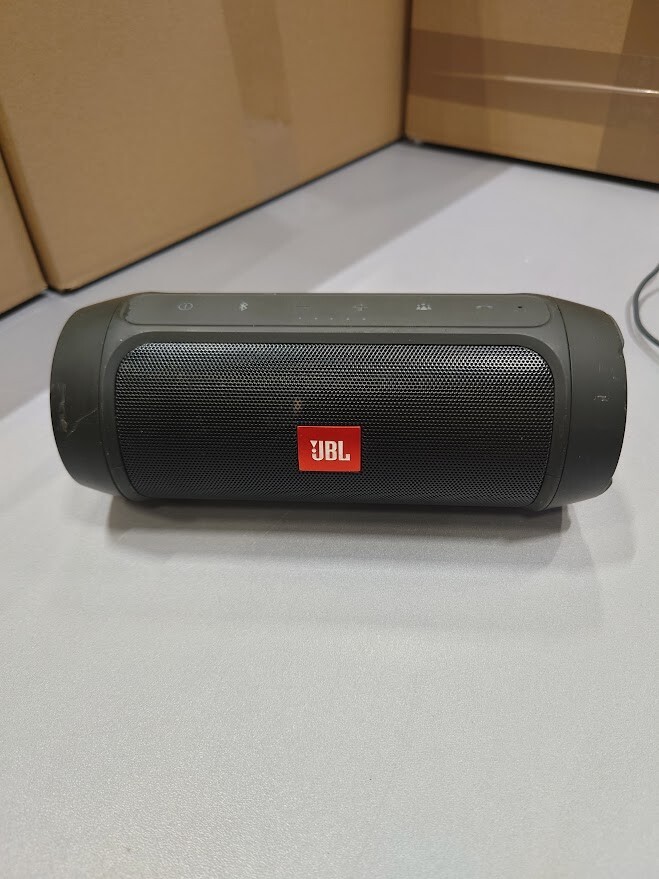 JBL Charge 2+ Splashproof Portable Bluetooth Speaker Not Working For Parts