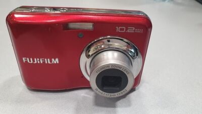 Cámara digital Fujifilm FinePix A180 10,2 MP roja no funciona para piezas
