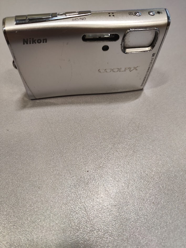 Nikon Coolpix S50 Digital Camera With 6.3-18.9mm Zoom Lens f/3.3 Used Working