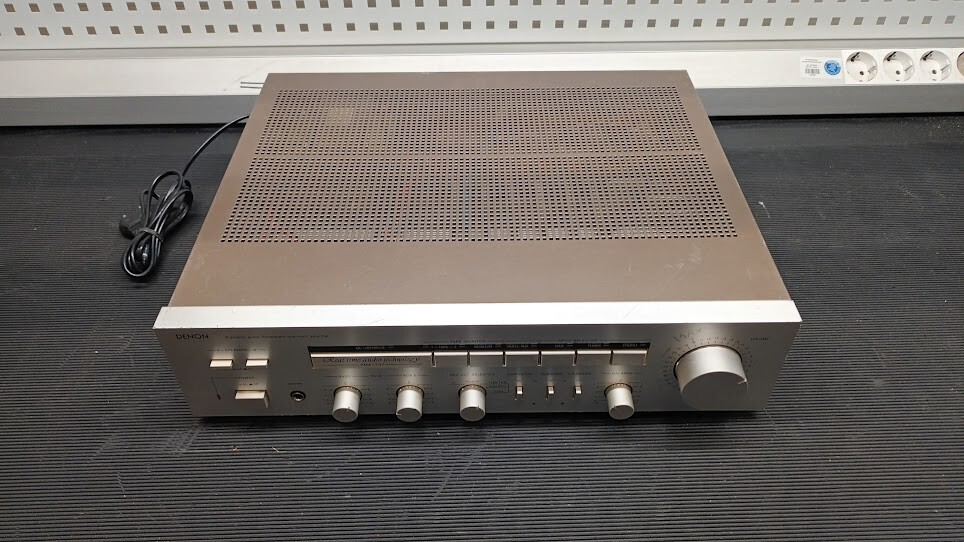 Used Denon PMA-737 Stereo Integrated Amplifier – Working, No Accessories
