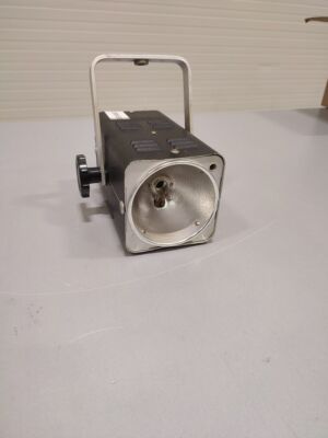 Multiblitz MINI-SPOT 200 Tested