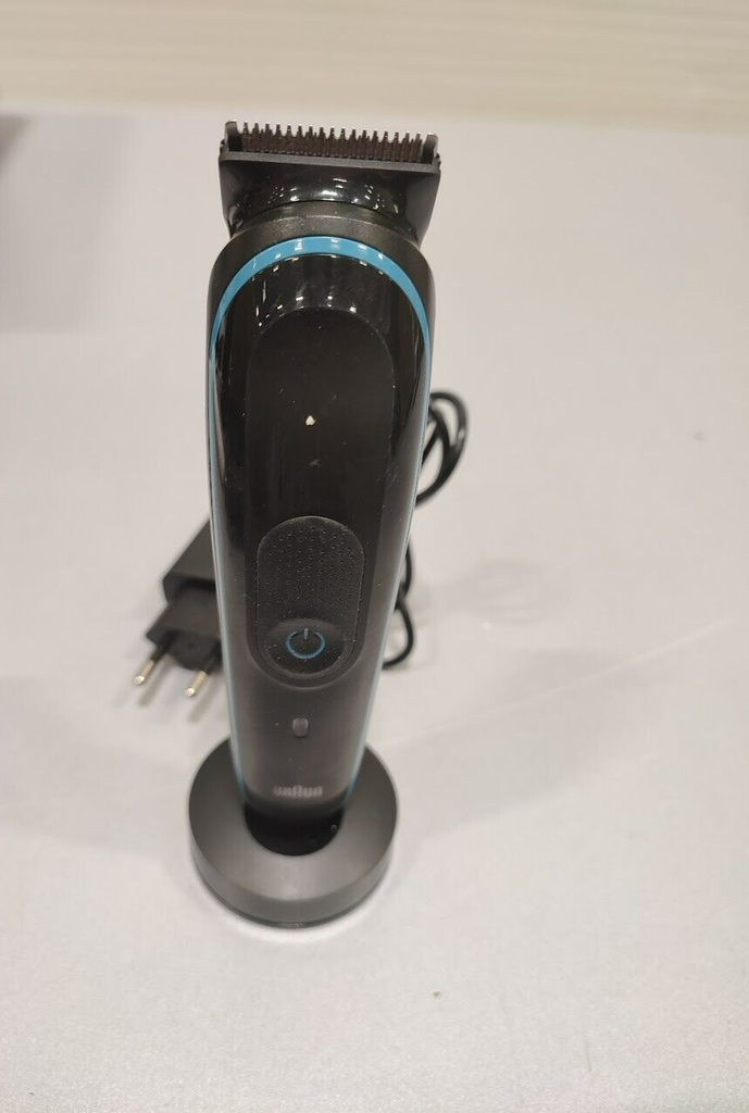 Braun Beard Trimmer  Type  5541 Used For parts Not Working