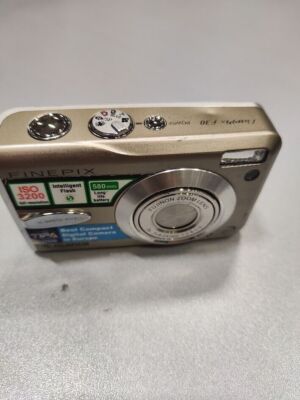 Cámara digital Fujifilm FinePix F30 zoom óptico 3X no funciona para piezas