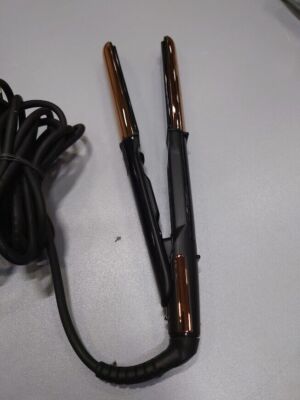 Babyliss ST482E Straight & Curl Brilliance Curling Iron Warm 150°C 235°C...