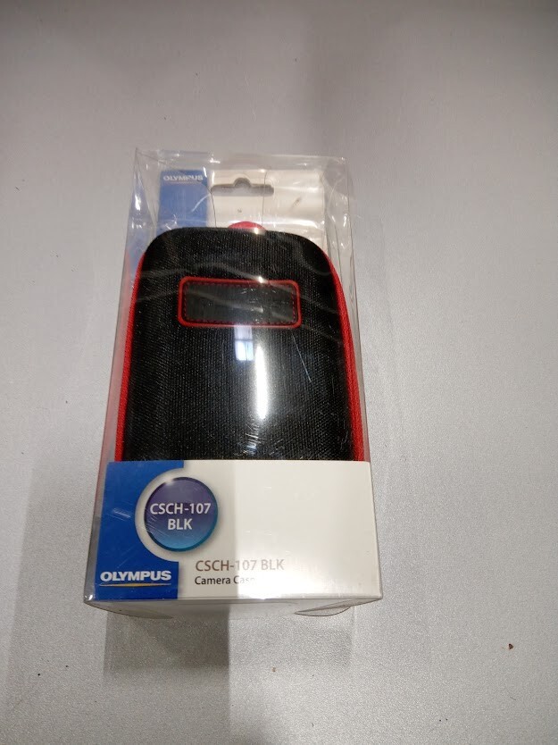 Olympus CSCH-107 BLK Camera Case Black/Red Not Working For Parts