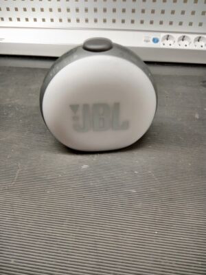 JBL Horizon 2 Bluetooth Clock Radio Speaker With FM Radio DAB Used Working