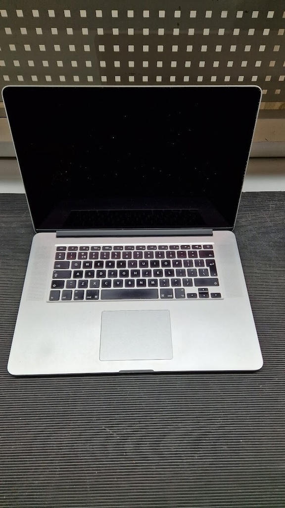 MACBOOK PRO MID A1398 2014 INTEL CORE I7 INTEL IRIS PRO 1536 MB Used Working