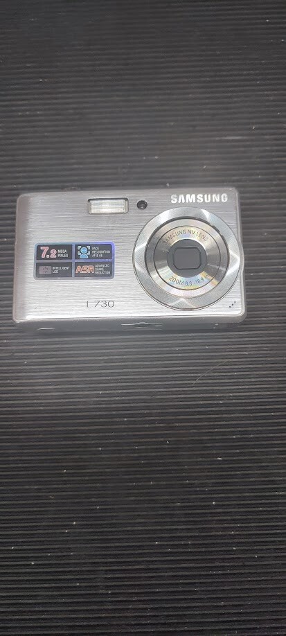 Samsung L730 Digital Camera Silver Not Working For Parts