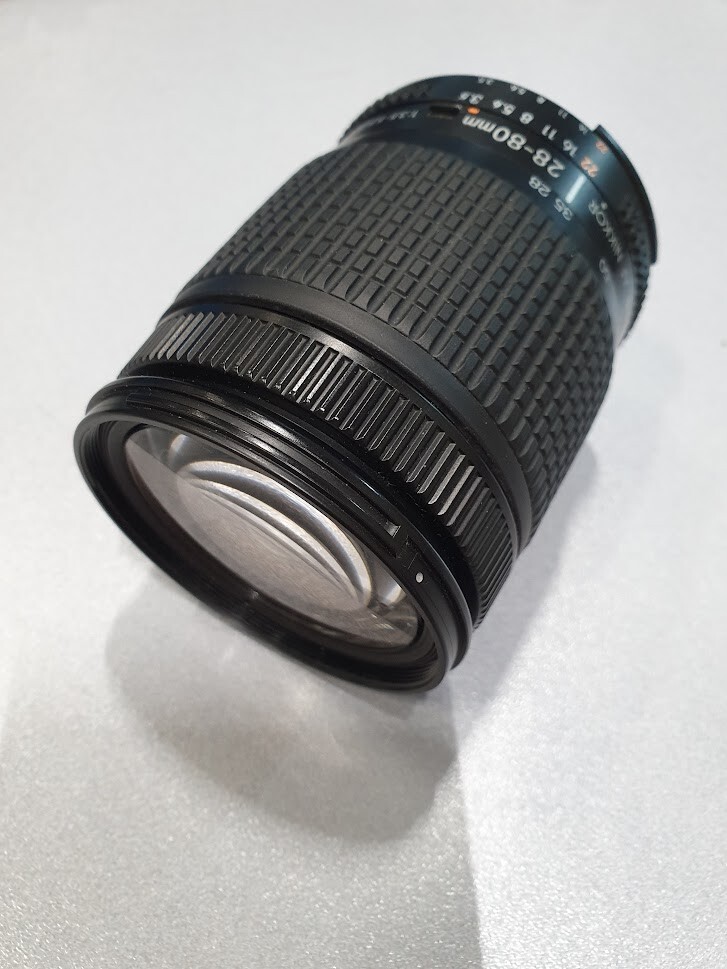 Nikon Nikkor AF 28-80mm Zoom f/3.5-5.6 G Lens Used Working