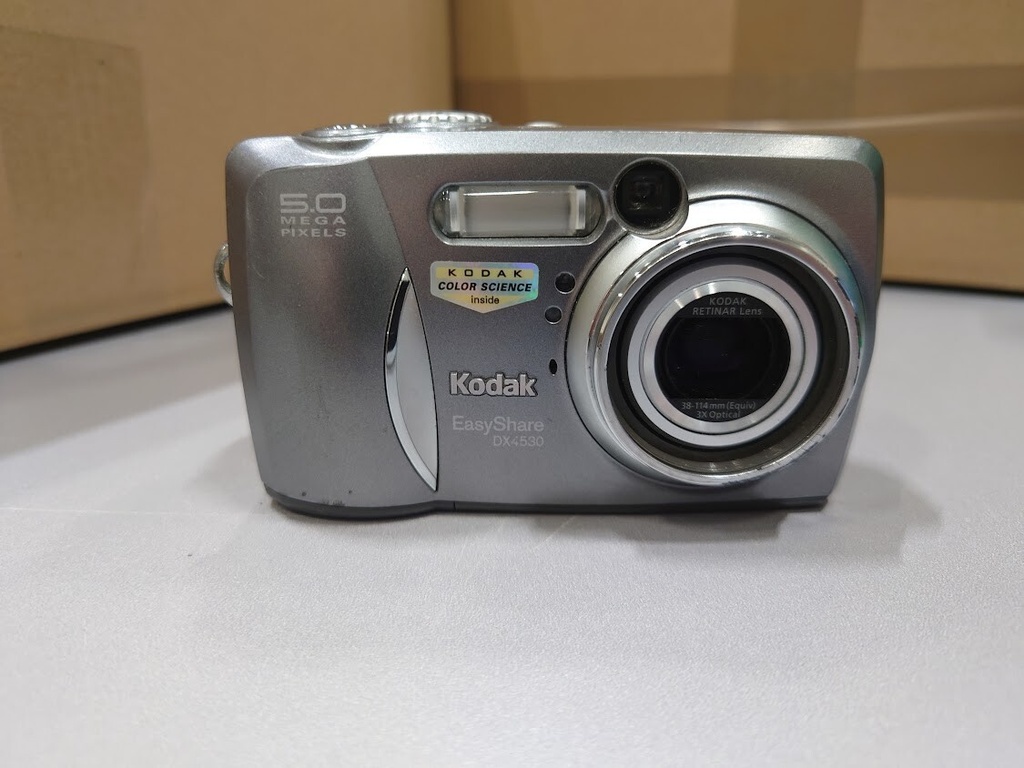 Kodak EasyShare DX4530 5.0MP Digital Camera 3X Optical Zoom Not Working Parts