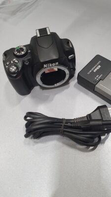 Nikon D60 10.2MP Digital SLR Camera Only Body Black Used Working With Charger