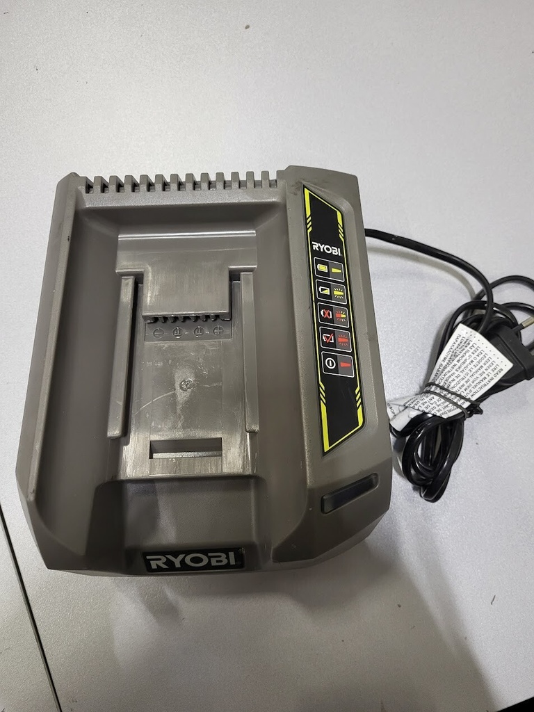 Original Ryobi BCL3650F Akku Ladegerät 260W 36V 5A gebraucht getestet funktio...